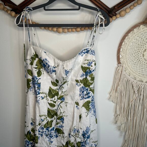 Reformation Dresses & Skirts - Reformation Kieryn Blue Floral Linen Dress